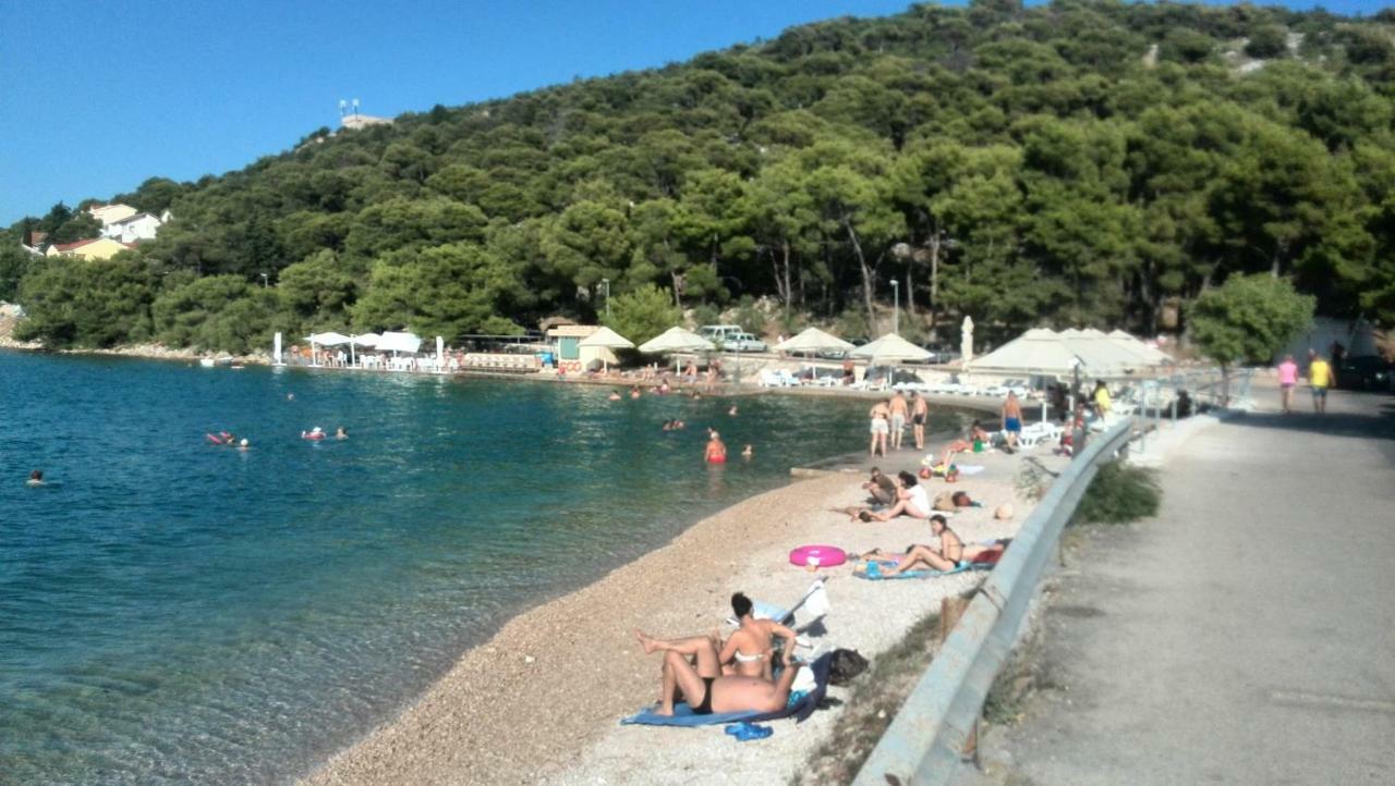 Judith Apartment Tisno Esterno foto